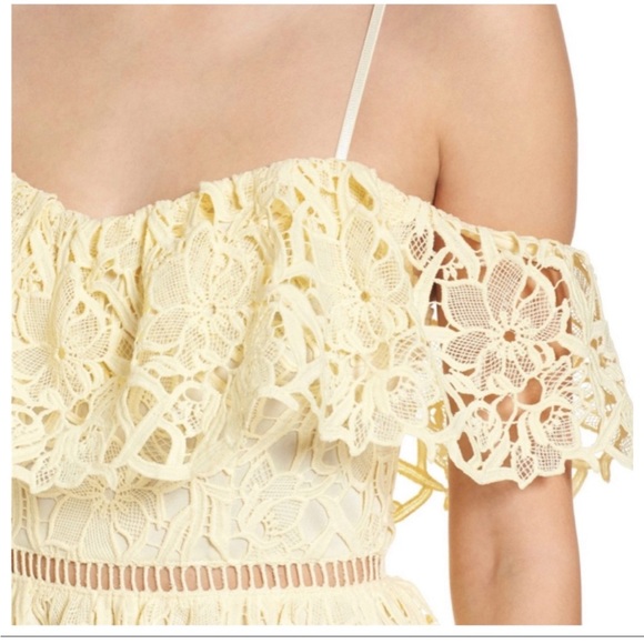 ASTR Lace Off The Shoulder Midi Dress Yellow Small - Picture 2 of 6